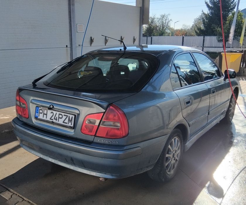 Mitsubishi Charisma 1,6 GPL trecut în carte și talon