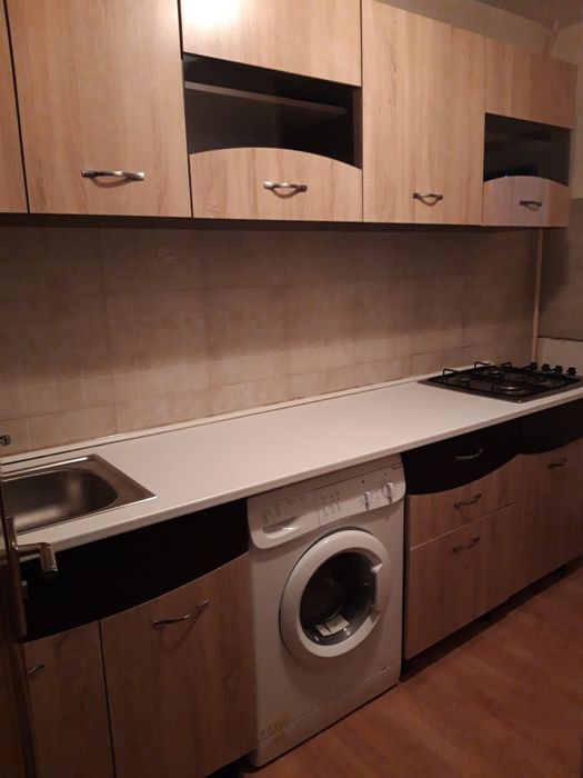 Închiriez apartament Nicolina