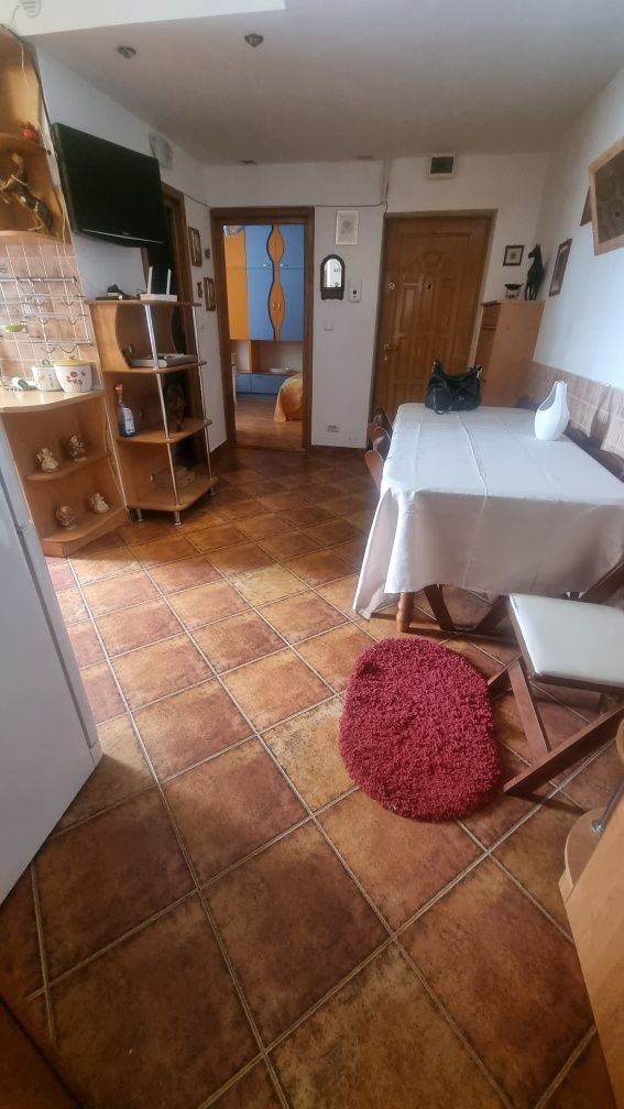2 camere zona Mărăței