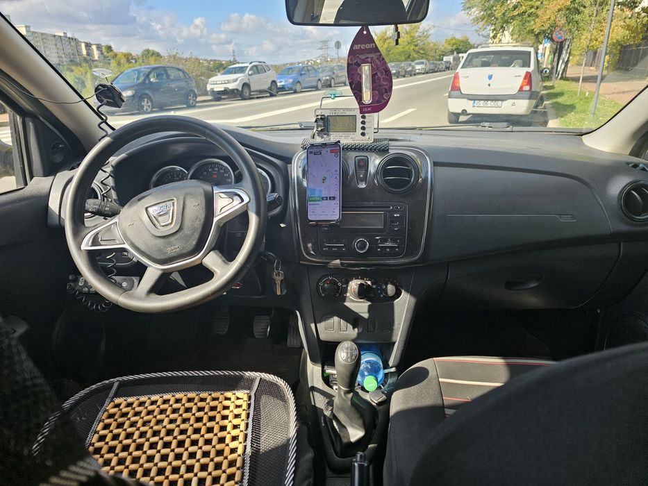 Dacia sandero 2017 gpl ac