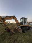 Inchiriez Excavator cu Deservent
