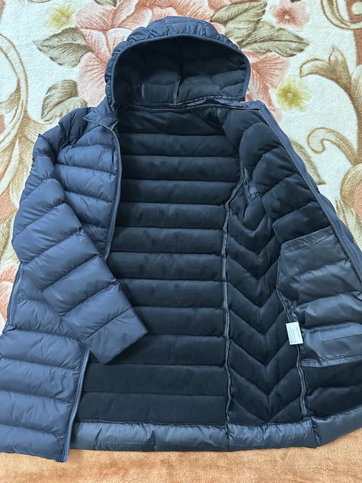 Продается теплая куртка б/у для мальчика