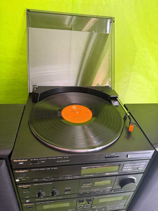Висококачествена Hi-Fi система Technics SU-X930 / SU-X920