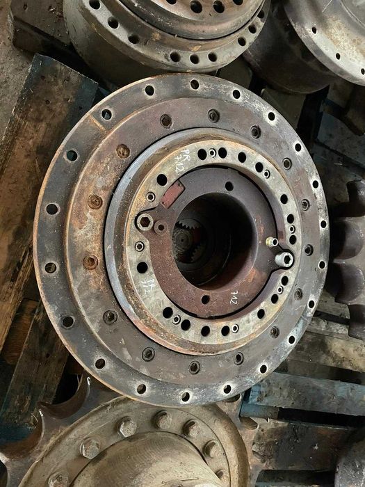 Transmisie finala buldozer Liebherr 712