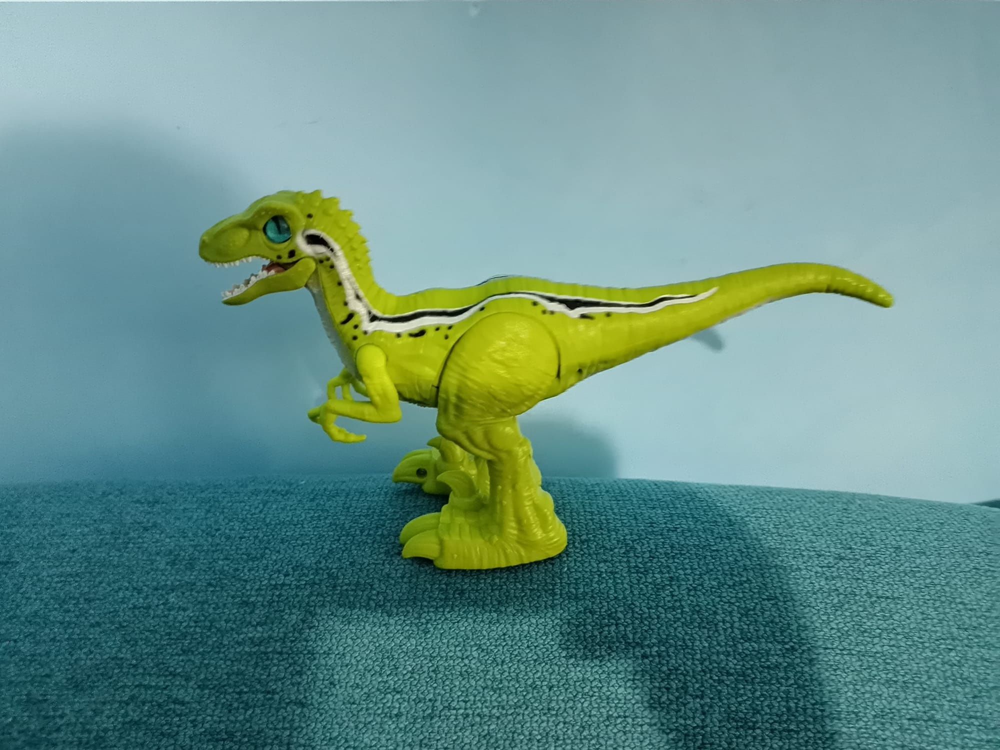 Vand figurine Dinozauri Jurassic.