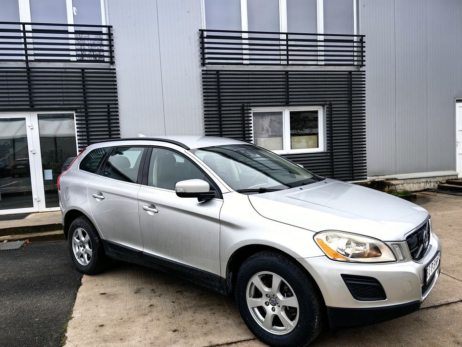 Volvo xc60 2.0 in 5 cilindrii