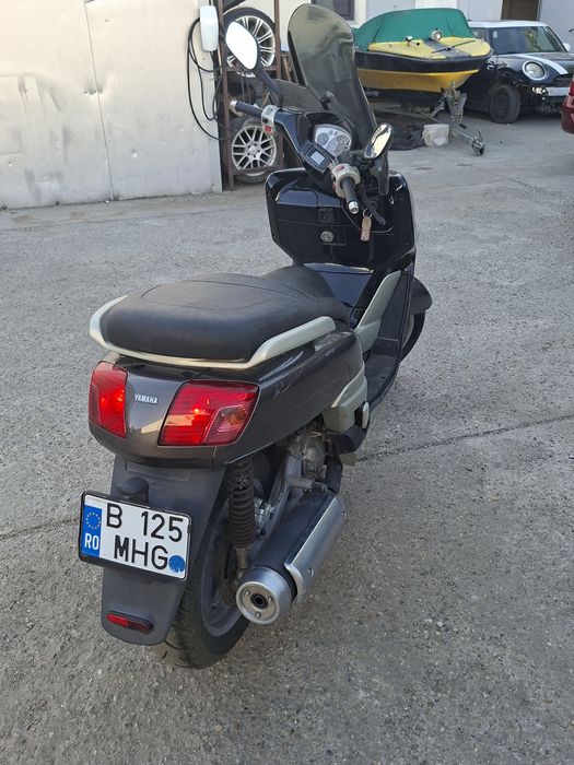 Yamaha Versity 300