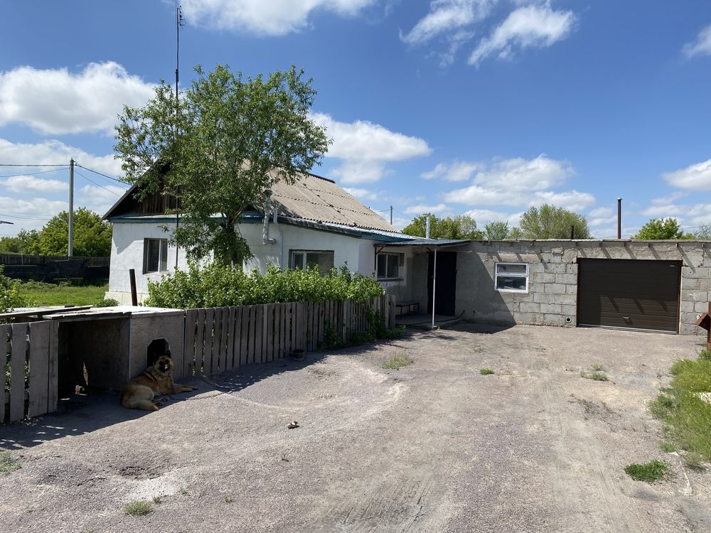 Продается дом в поселке Вольный