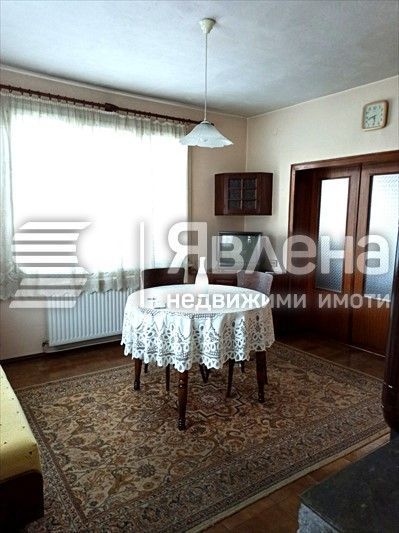 Жилище с планинска гледка