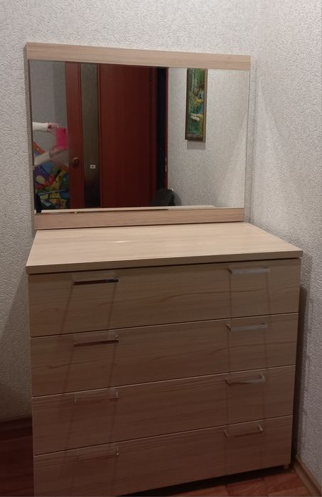 Продам комод с зеркалом, Шатура