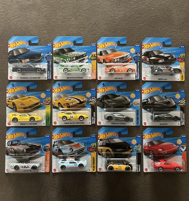 Hot wheels колички hotwheels BMW Mercedes Ferrari Audi Porsche