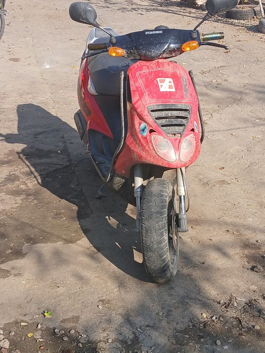 Vând Scuter Piaggio