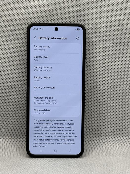 Samsung Z Flip 7 Fe Pret 2300 lei