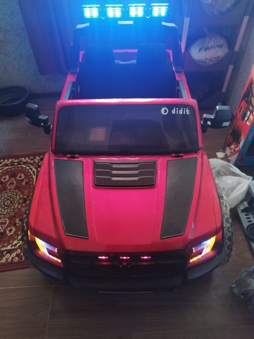 Болалар машинаси