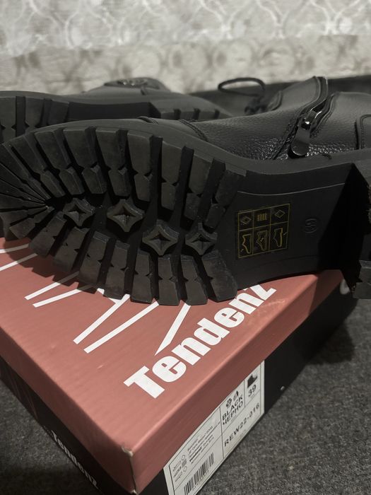 Дамски Боти Tendenz