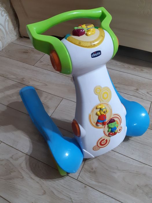 Толкар  chicco срочно продам