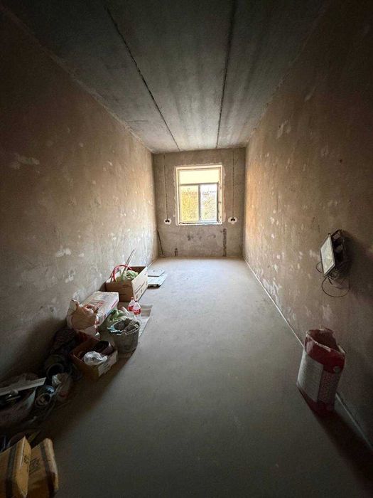 Продаётся 3х передел в 2х комн квартира на 2 этаже 5 микрорайо Мелодия