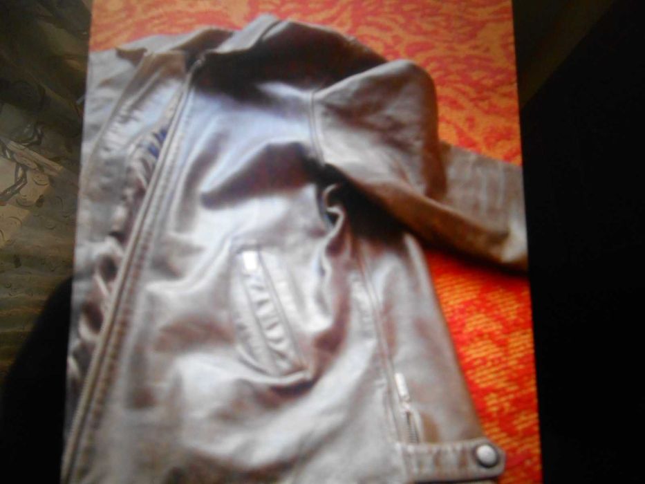 Мужской Кожанный Куртка SAM JIN Юж.Корея.Б/у. Раз-52