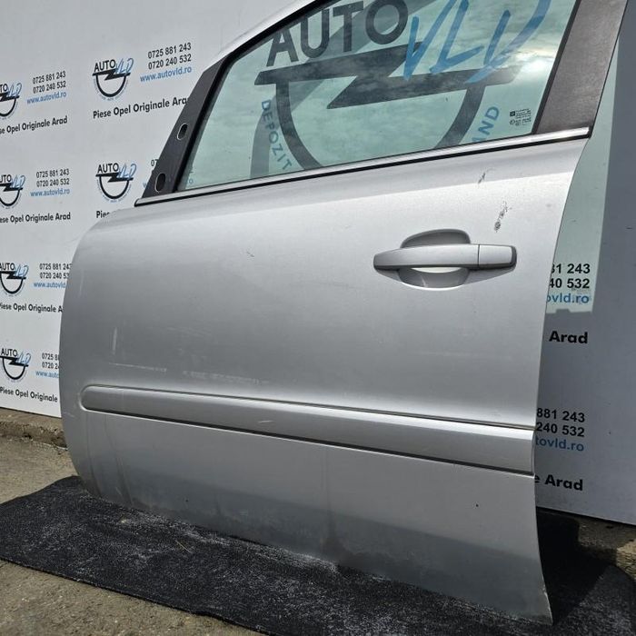 Portiera usa stanga fata Opel Zafira B Facelift