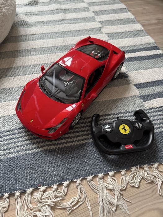 Ferrari с достанционно детска кола