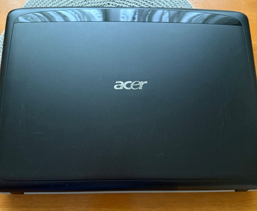 Лаптоп ACER Aspire 7520 без зарядно