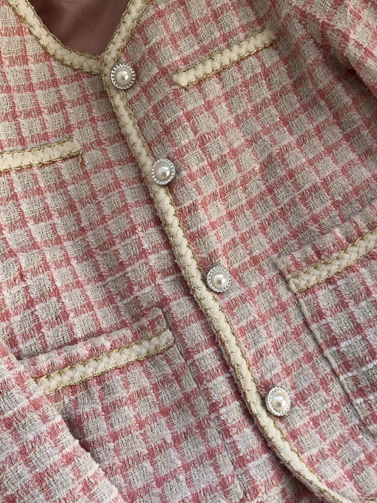 Пиджак нежно-розовый