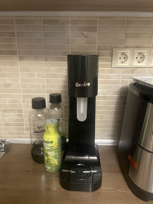 Gaziro/Газиро машина за газиране