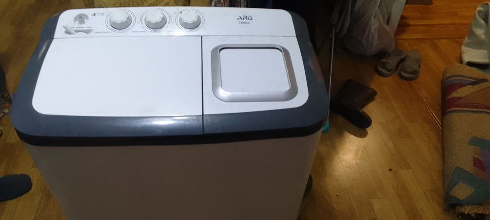 Продам машинку полуавтомат