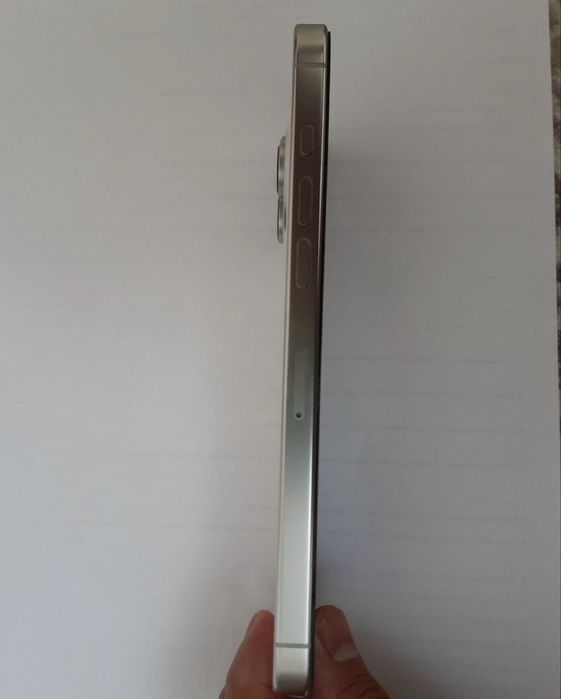 iPhone 16 pro max 256GB white