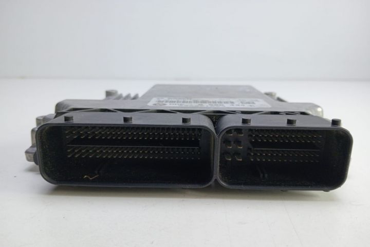 Kit pornire   0281016106 BMW Seria 1 E87 seria