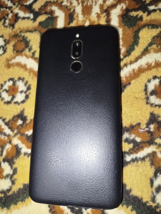 Redmi 8 xotira 3/ 32