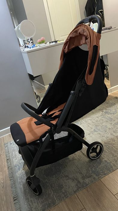 Продам детскую коляску.