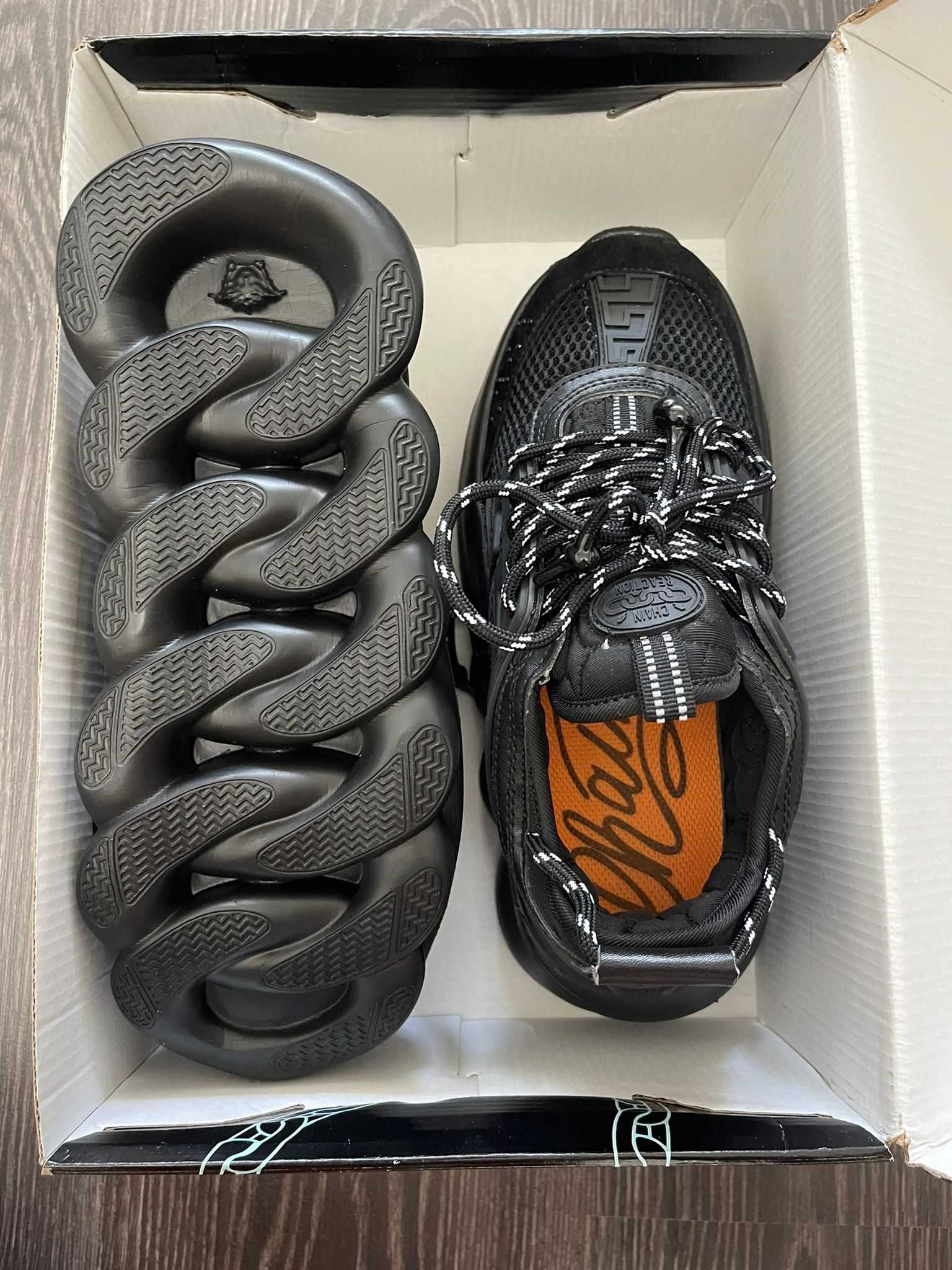 Versace Chain Reaction Black / Premium / Full Box