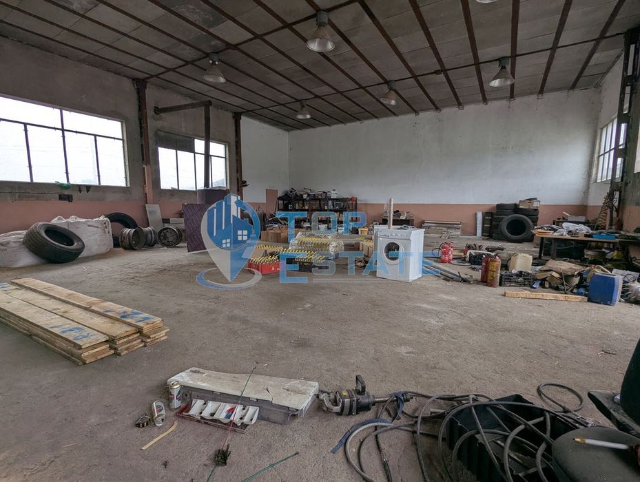 Продава се Промишлена сграда в с. Ресен, Област Велико Търново - 652 кв.м за 283 €/кв.м - Снимка #4