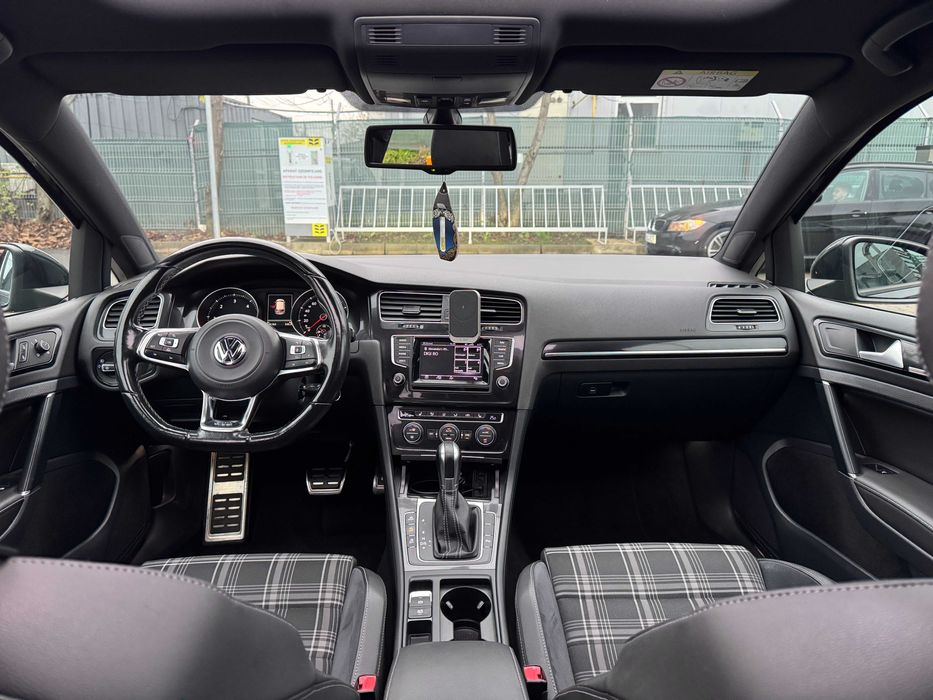 Volkswagen Golf 7 GTD 2.0 TDI