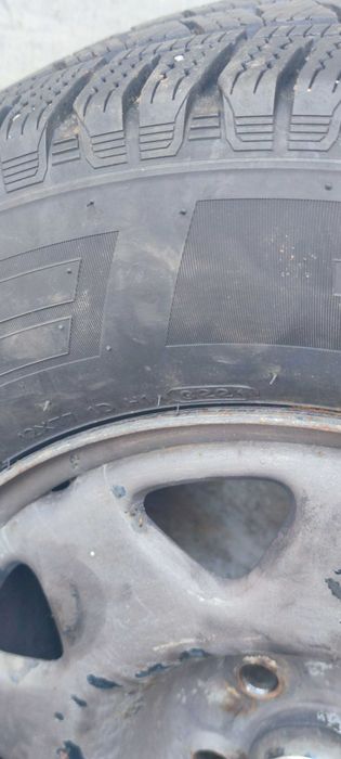 Джанти  със зимни гуми 15 Хонда ЦРВ 1