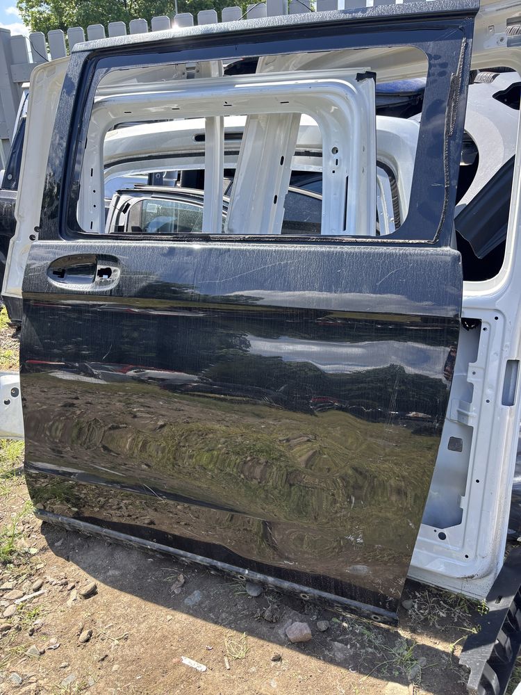 Врата Mercedes Vito W447