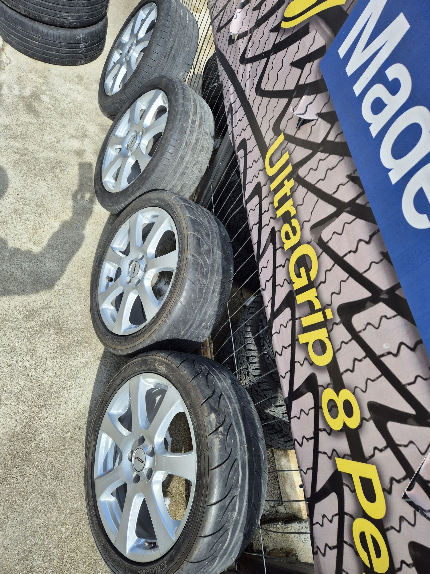 Джанти Autec 17 цола , 5х100 , 7j ,et40 , 225/45/17 Toyota  Vw Audi