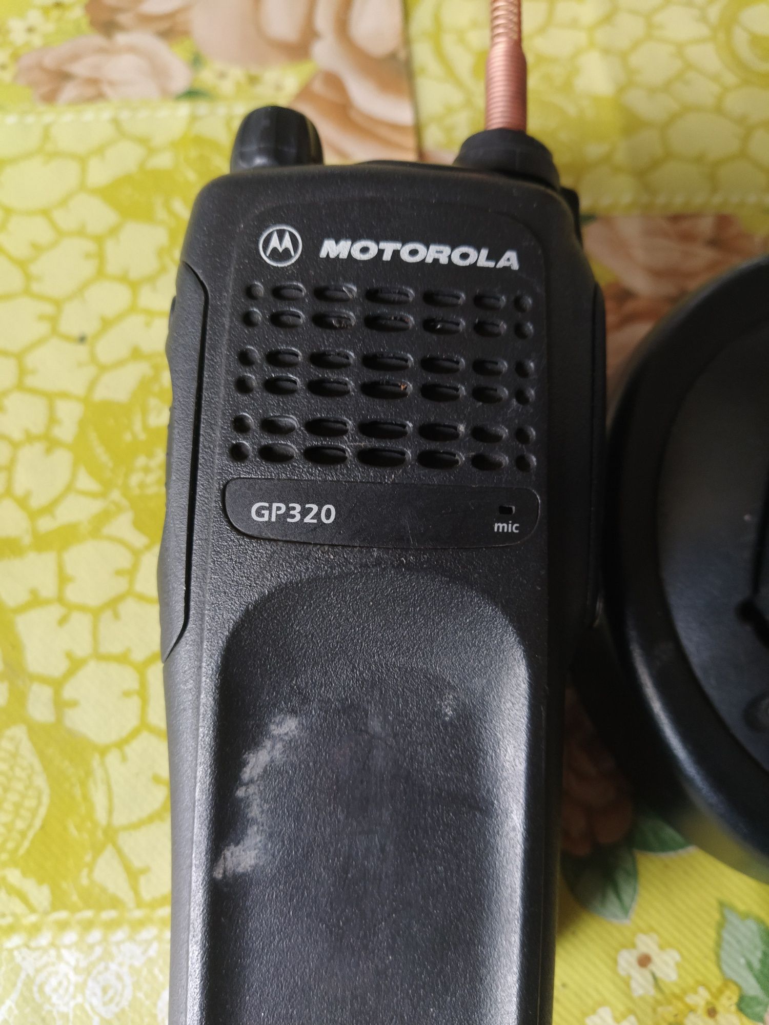 Радиостанции Motorola GP420