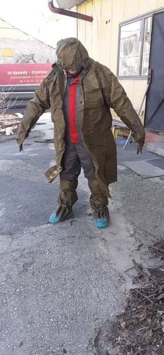 Дъждобрани костюм химическа защита