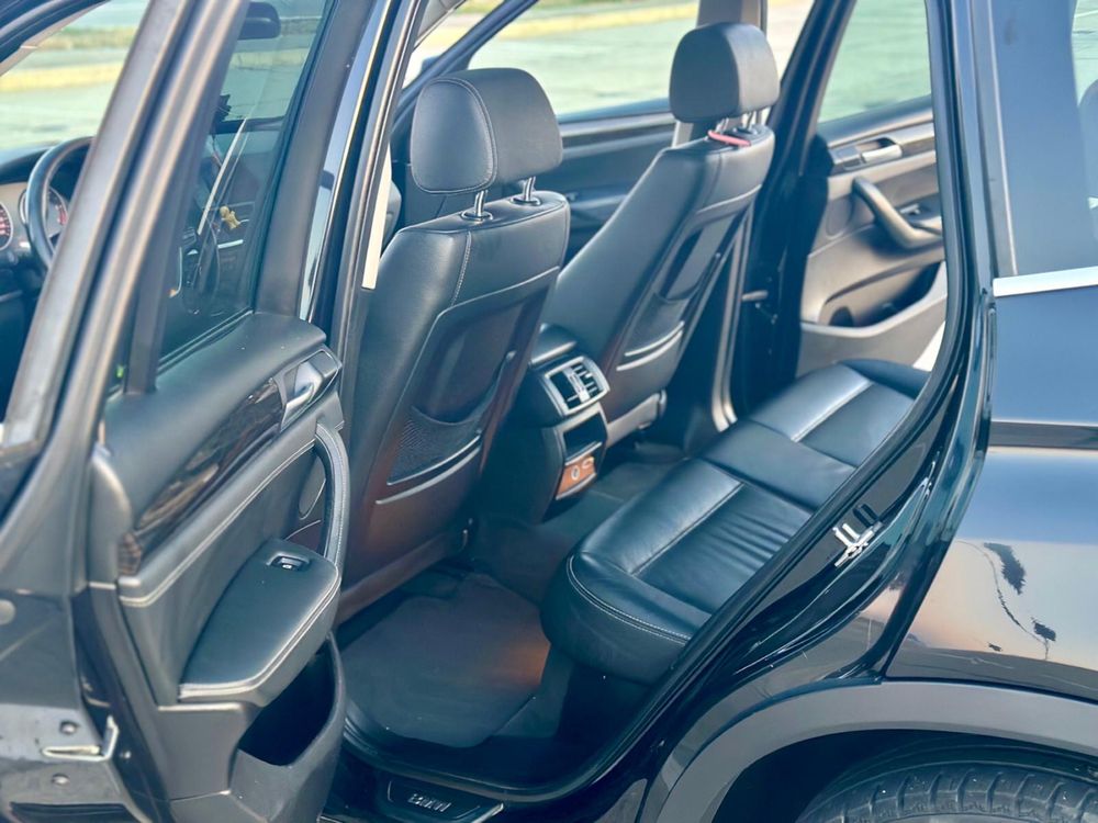 Vand BMW X3 negociabil