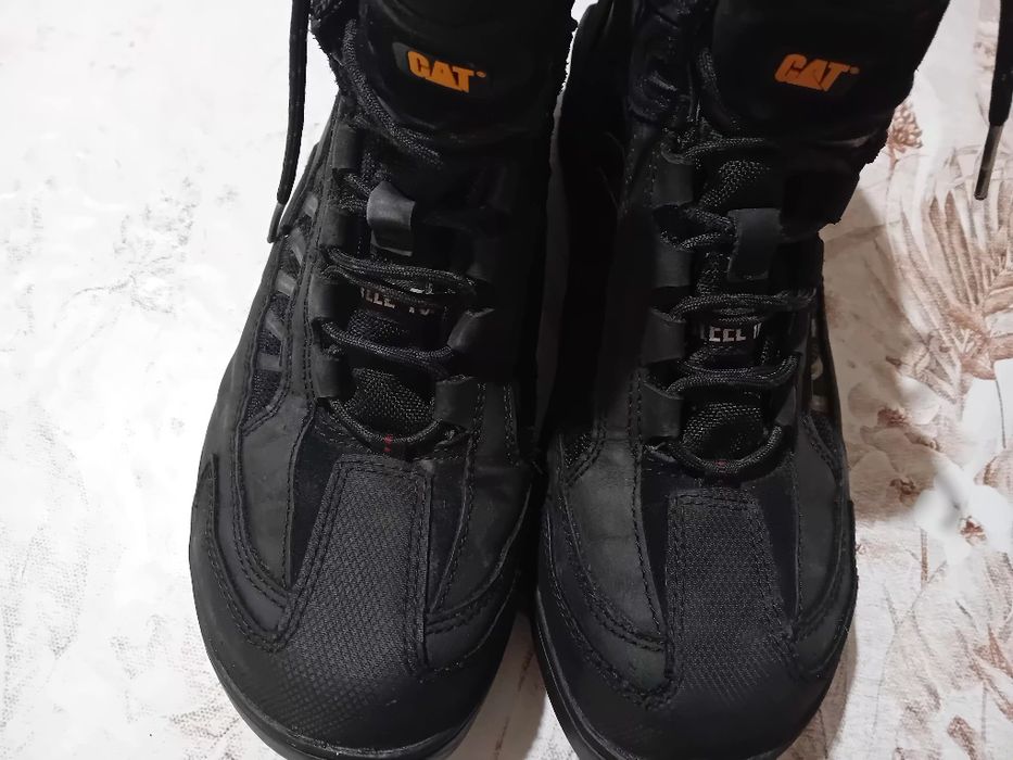 Caterpillar-работни боти с бомбе 46 номер-оригинални