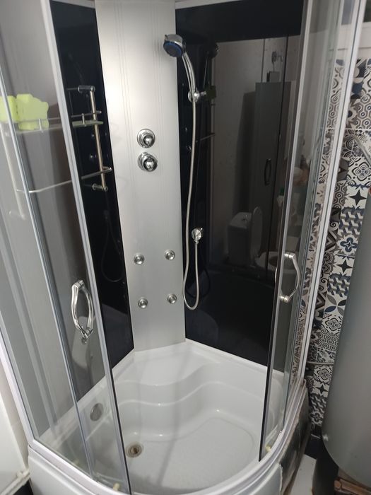 Cabina dus cu hidromasaj