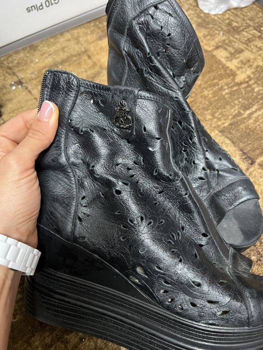 Летни боти DARIS в цвят черно