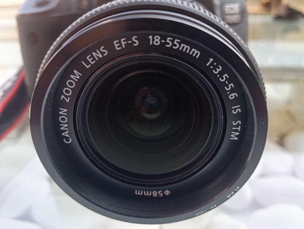 Фотоапарат CANON