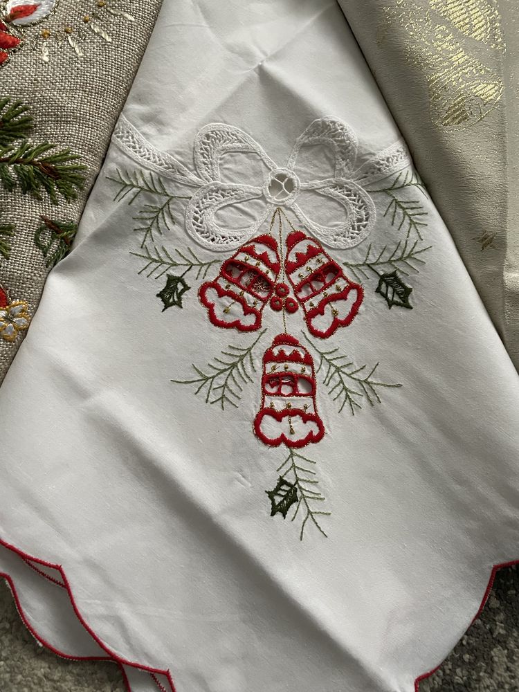 Коледни покривки и  други
