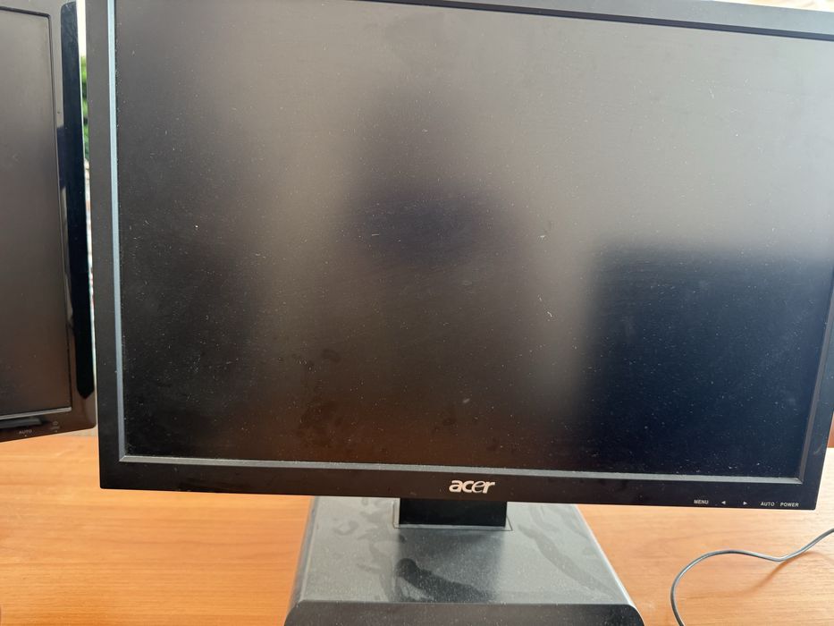 Мониторы и клавиатуры