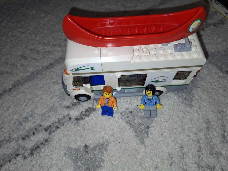 Lego City 60057 - Camper Van