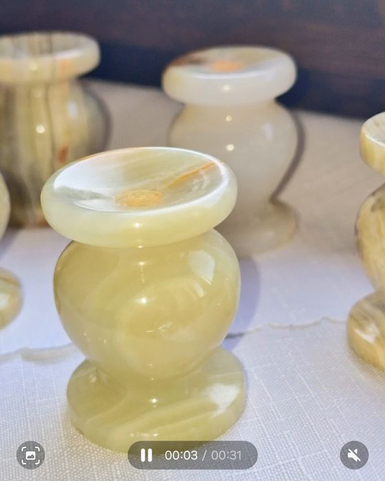 Подсвечники из натуральных  камней.