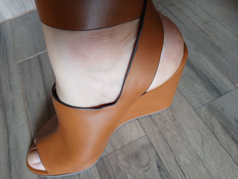 Sandale maro, piele interior si ext, 38 Stradivarius, ca pe tik-tok